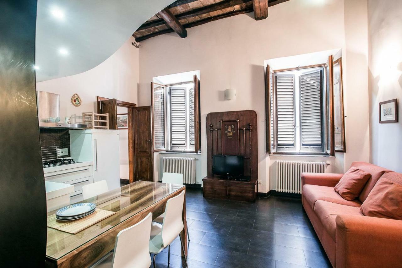 Apartamento In Front Of Coliseum *